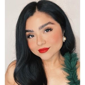 Meet your Posher, Liliana